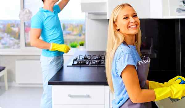 How To Clean Kitchen Cabinets Wood