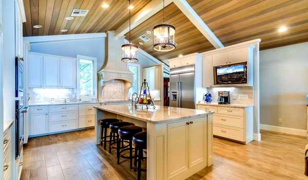 How to Decorate Open Kitchen and Living Room with wood ceiling
