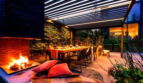 How To Arrange Patio Furniture On A Small Deck with suitable light